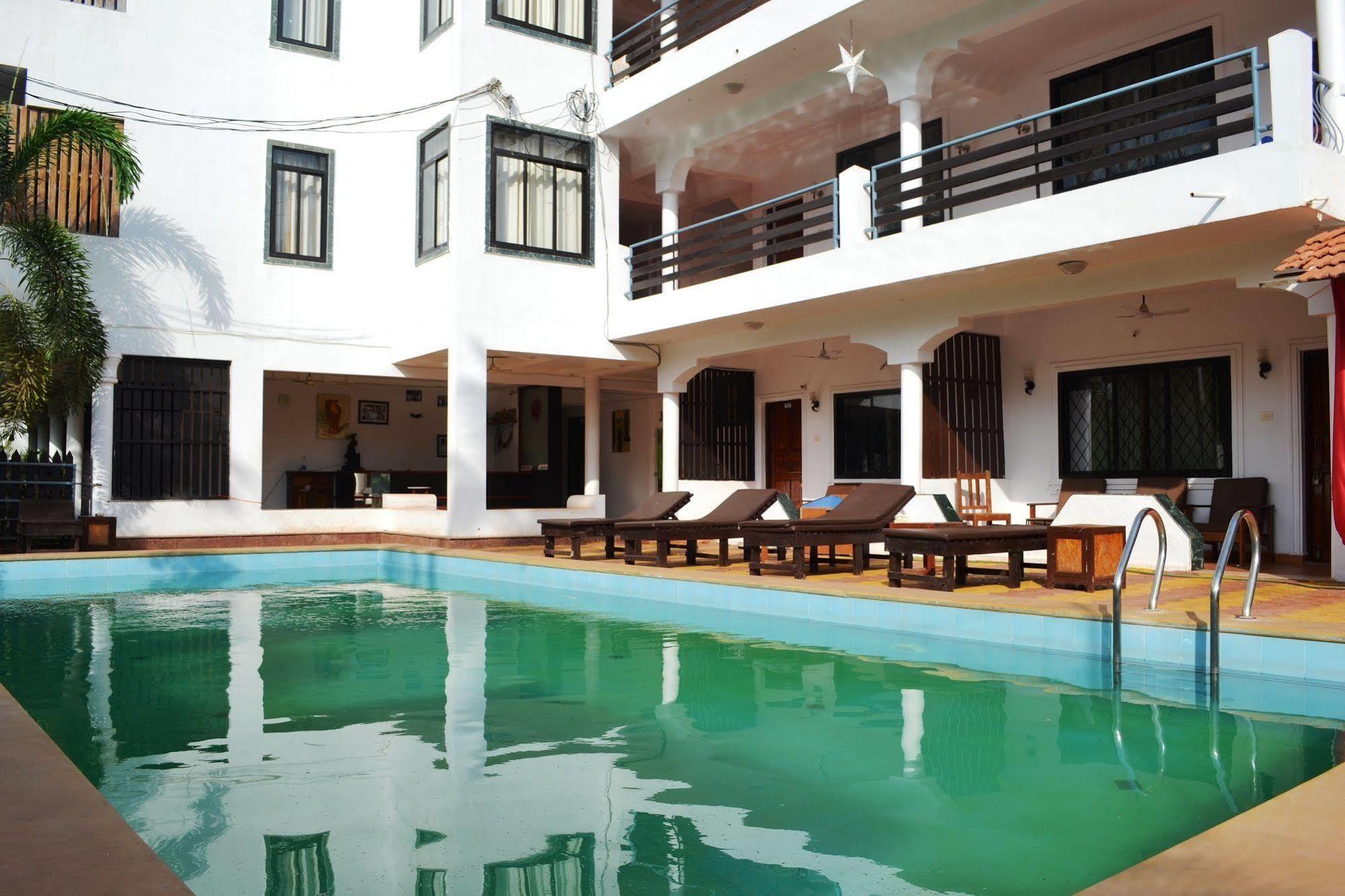 Pleasure Beach Resort Morjim Eksteriør bilde